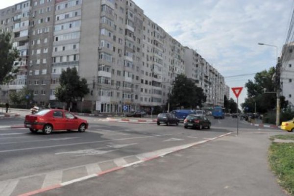 Ce trebuie să cunoaşteţi când circulaţi la intersecţia dintre bulevardul Alexandru Lăpuşneanu şi strada Bucureşti